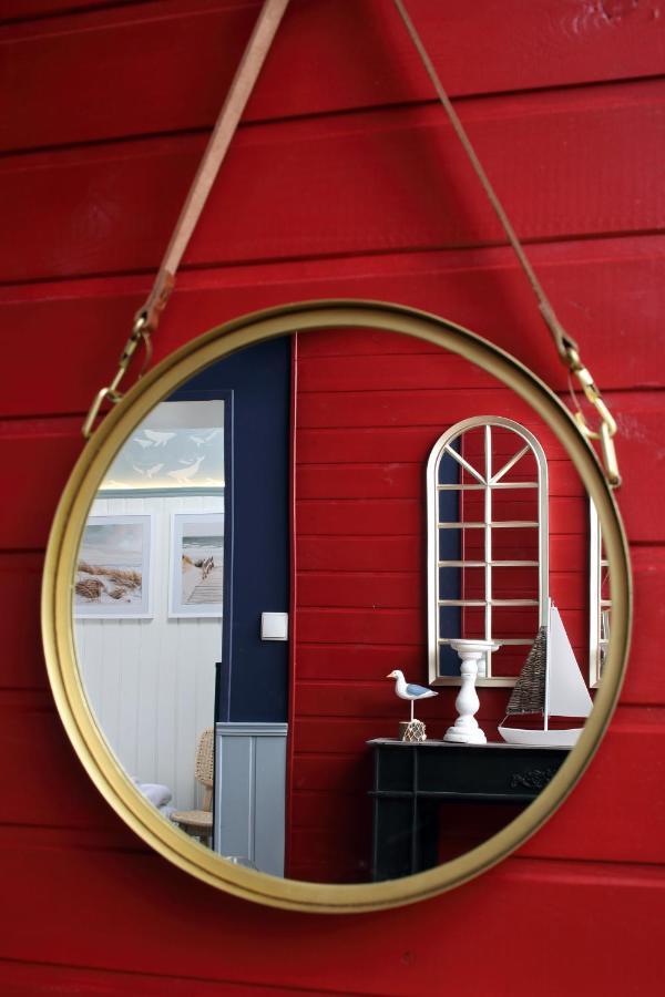 Red & Blue By Oneapartments Σόποτ Εξωτερικό φωτογραφία