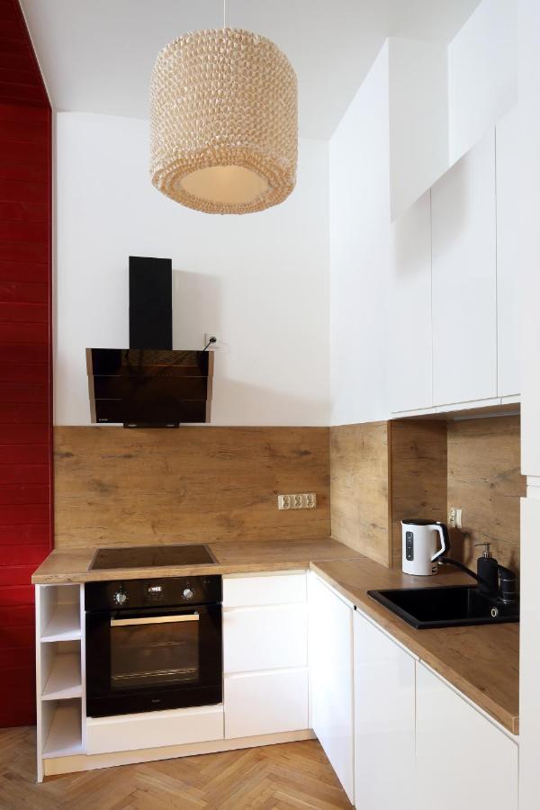 Red & Blue By Oneapartments Σόποτ Εξωτερικό φωτογραφία